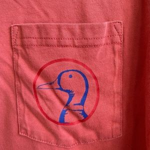 Men’s Duck Head t-shirt with pocket. Size men’s M.